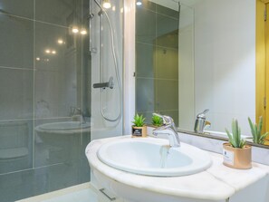 Hair dryer, towels - Central apartment, sophisticated decor, 3 bedrooms in Valencia (Valencia)