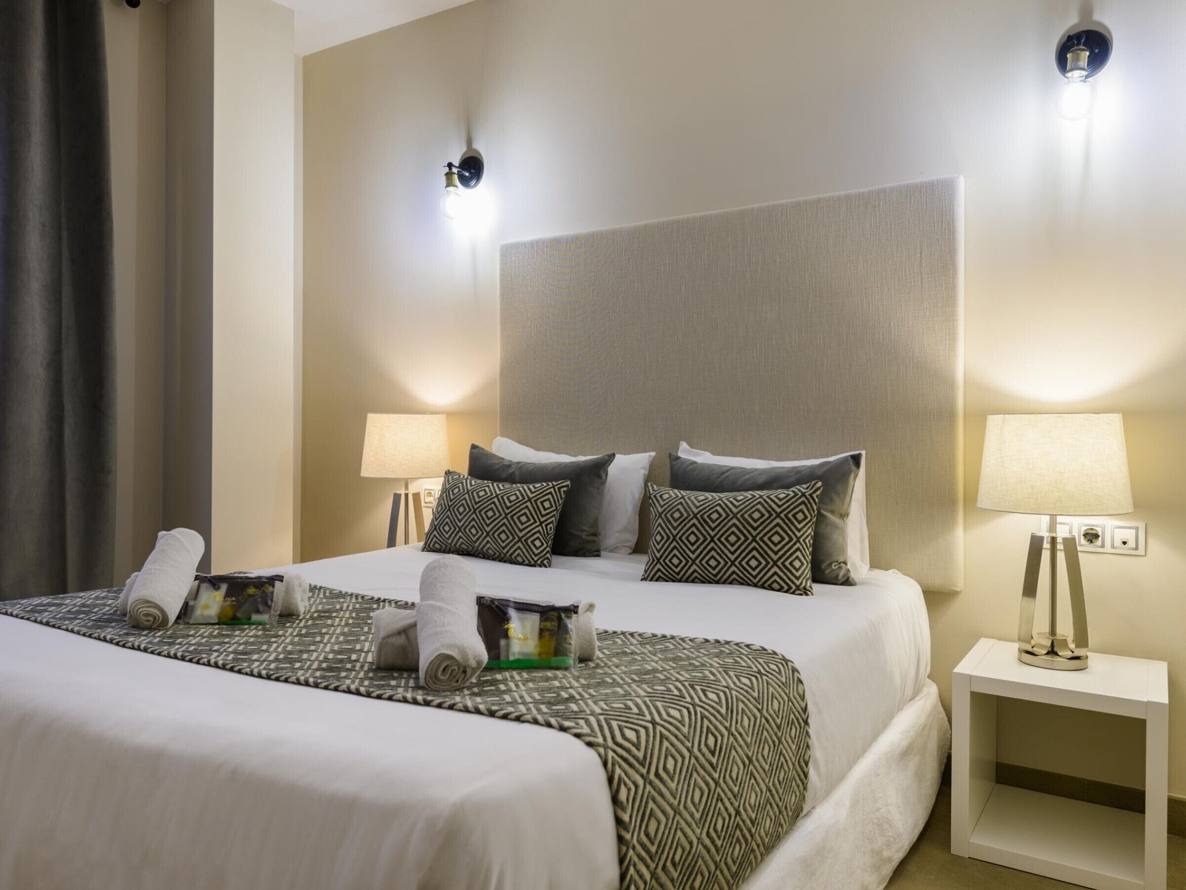 2 habitaciones, wifi gratis y ropa de cama 