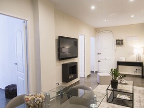 Interior - Contemporary apartment in Ruzafa near Valencia city center (Valencia)