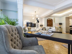 Interior - Contemporary apartment in Valencia city center with Wifi and air conditioning (Valencia)