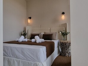 Free WiFi, bed sheets - Bright studio in Valencia with Wi-Fi and air conditioning (Valencia)