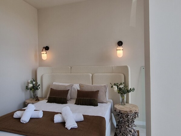 Free WiFi, bed sheets - Bright studio in Valencia with Wi-Fi and air conditioning (Valencia)