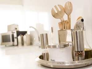 Miscellaneous - Elegant Apartment in Ruzafa, Valencia (Valencia)