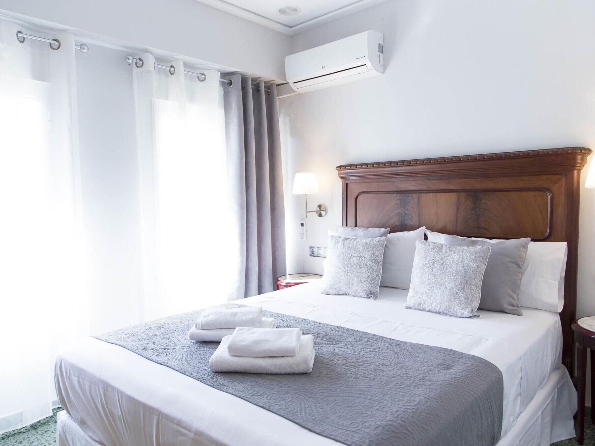 5 chambres, Wi-Fi gratuit, draps fournis