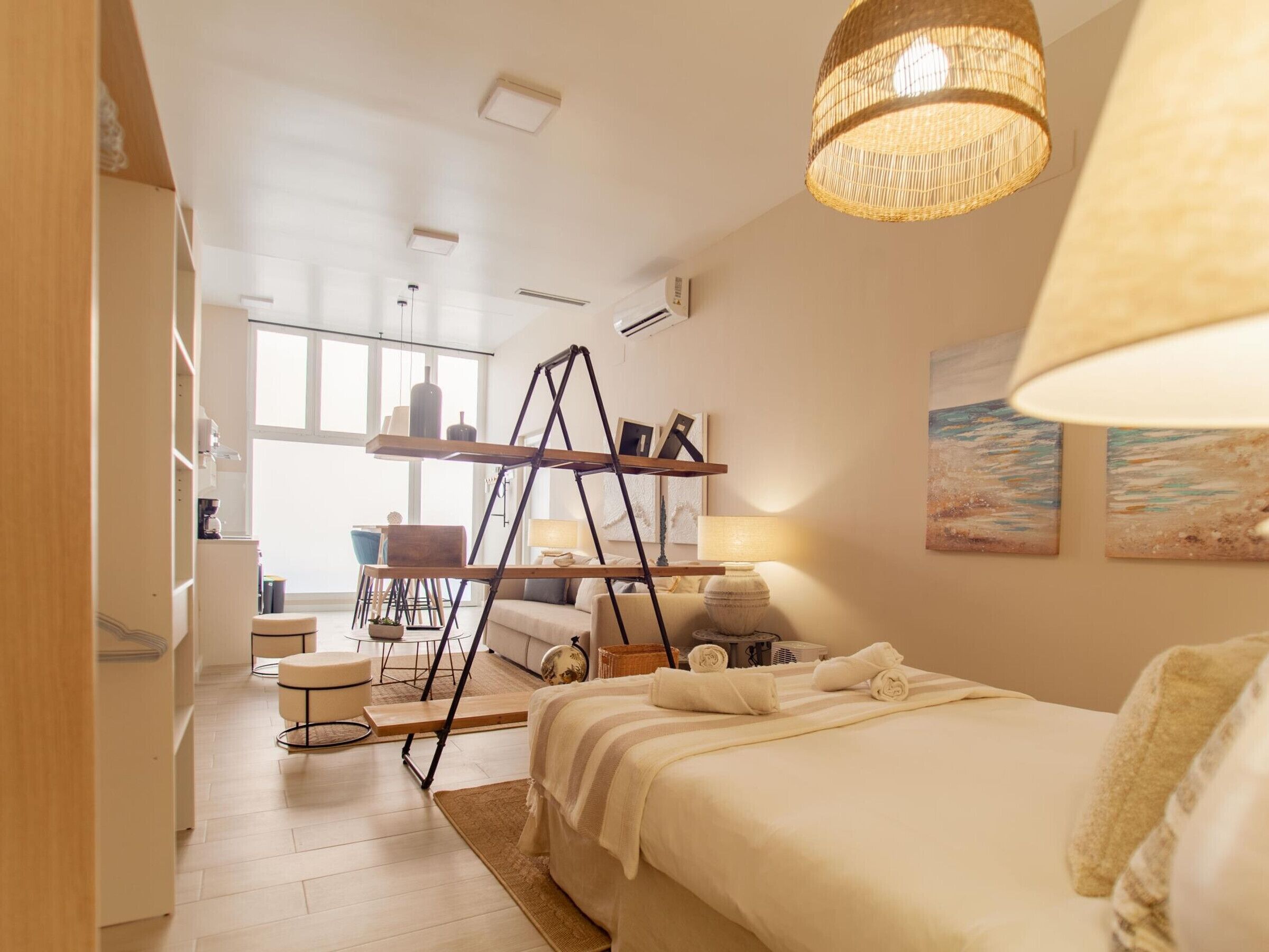 Wi-Fi gratuit, draps fournis