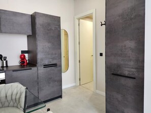 Interior - Spectacular bright studio in Valencia with WiFi and air conditioning (Valencia)