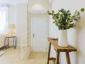 Interior - Bright marine house near Cabañal beach, Valencia (Valencia)