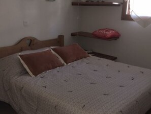 2 chambres, accès au Wi-Fi (inclus)