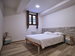 1 bedroom, WiFi - Ca' Fiesso. (Castenaso)