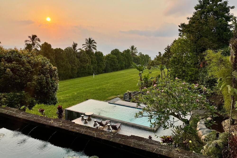 The Sangkih Villa
