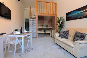 Living area - La Cà Fiera 11E. (Bologna)