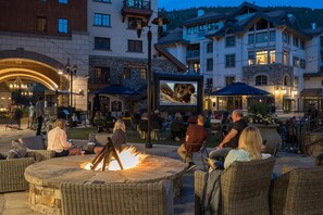 Property grounds - Slopes Calling | Shop, Dine, Ski Village Core (Telluride)
