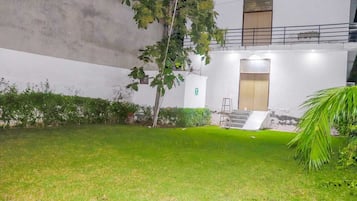 Deluxe Room | Garden view