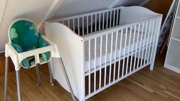 1 chambre, bureau, fer et planche à repasser, Wi-Fi