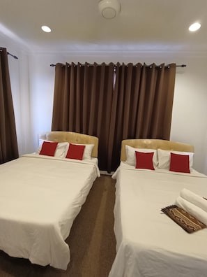 Family Suite | Free WiFi, bed sheets - OYO 90868 Oba Hotel (Kuala Terengganu)