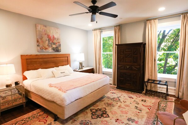 1 غرفة نوم ومكتب ومكواة/لوح كي وواي فاي مجانًا