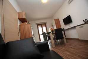 Living area - Renovated Flat Near the Beach - Beahost (Rosolina)