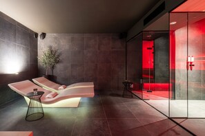 Sauna, steam room - One Two Four Hotel & Spa (Ghent)