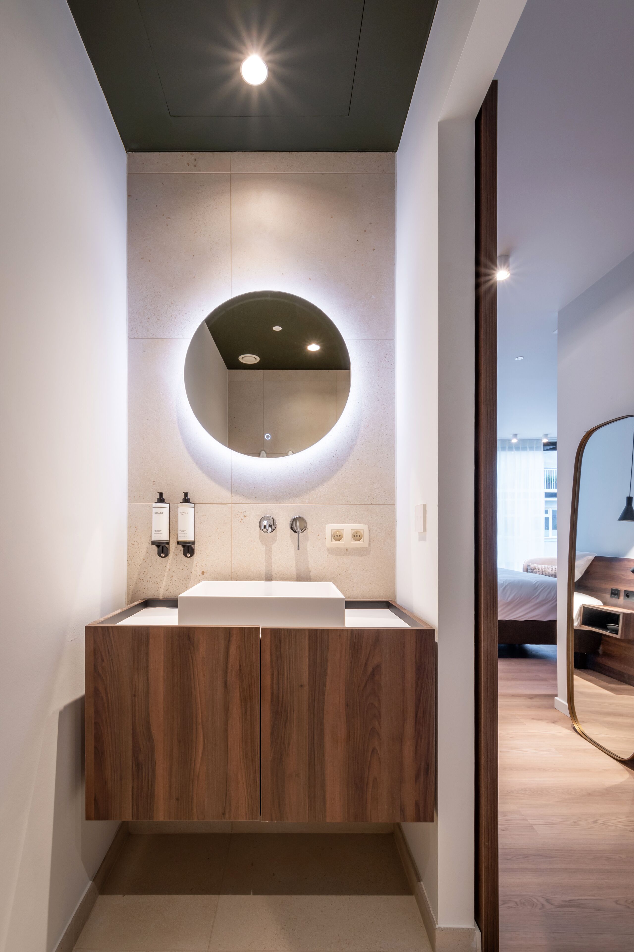 Photo - ONE TWO FOUR - Hotel & Spa