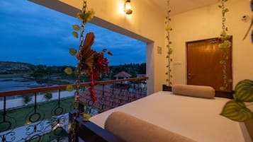3 habitaciones, escritorio, wifi y ropa de cama