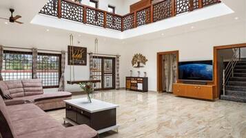 Smart TV, Netflix, streaming services