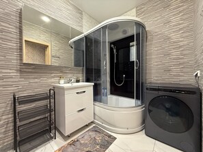 Comfort Condo | Bathroom - Home Apart Skryganova and Kalvariyskaya  (Minsk)