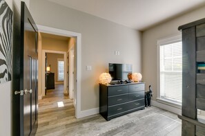 Casa (3 Bedrooms) | 3 habitaciones y espacio para trabajar con laptop 
