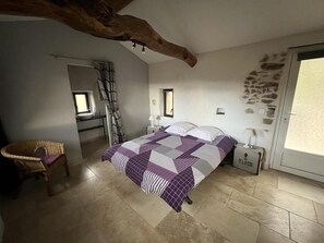 4 bedrooms, desk - Le Grand Gite ( 4 Chambres° (Val d'Aigoual)