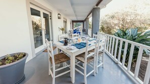 Dining room - Schoemansrus (Riebeeck West)