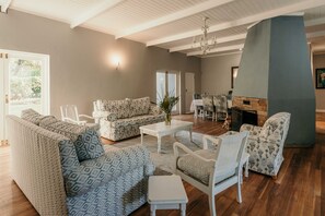 Living area - Schoemansrus (Riebeeck West)