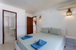 3 bedrooms, iron/ironing board, free WiFi, bed sheets - Villa Rosado (Albufeira)