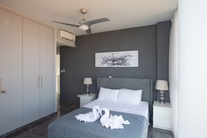 3 bedrooms, in-room safe, iron/ironing board, travel crib - Villa Aria, Luxury 3BDR Protaras Villa with Private Pool, Close to the Beach (Protaras)