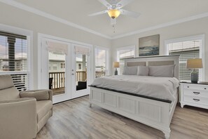 3 室のベッドルーム、アイロン / アイロン台、WiFi (無料)、ベッドシーツ