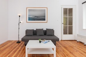 Apartment, 3 Bedrooms, Kitchen | 3 bedrooms, desk, laptop workspace, bed sheets - Apartment by the Park Gdynia by Renters (Gdynia)