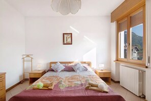 2 間睡房、熨斗/熨衫板、Wi-Fi、床單