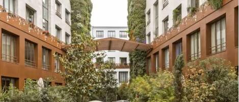 Enceinte de l’hébergement