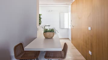 City Studio | In-room dining