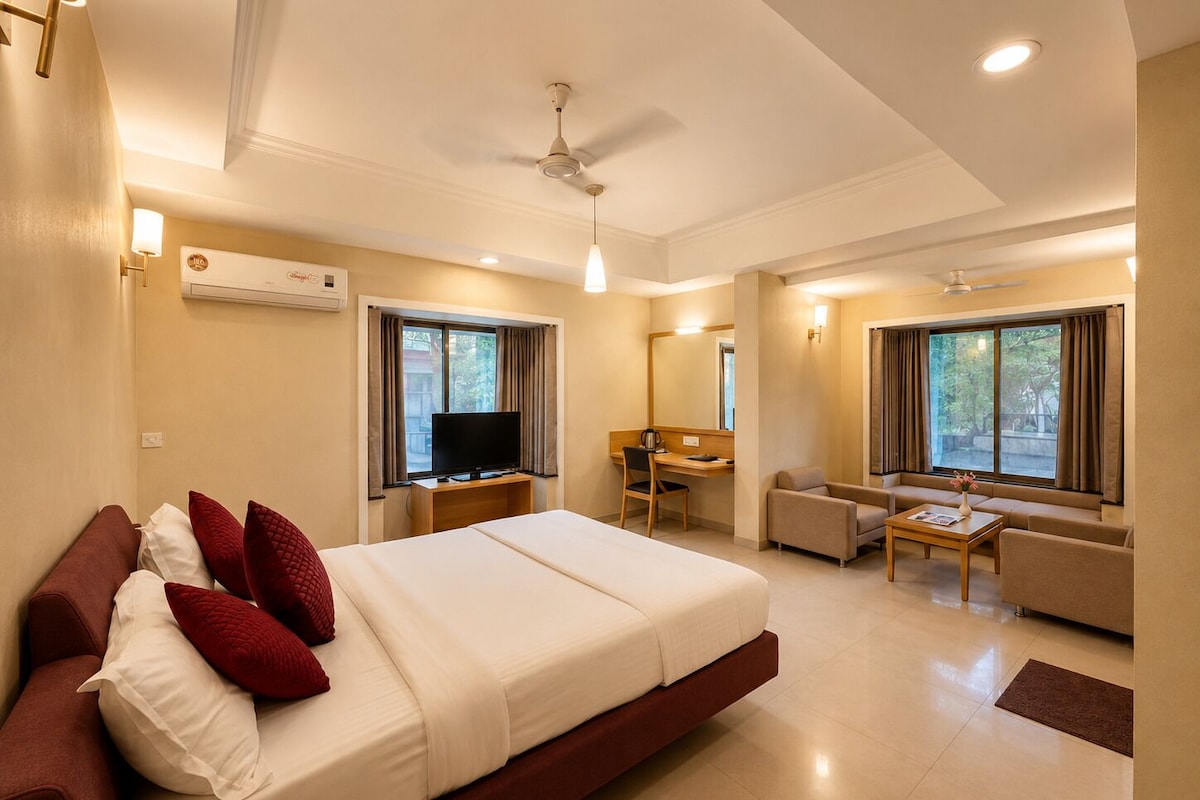 Super Deluxe Room | WiFi (free), bed sheets