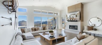 100% Ski In Ski Out, Best location in Park City