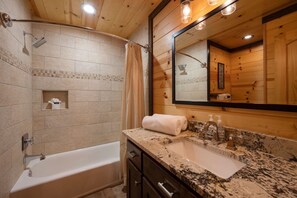 Bathroom - 2 Bedroom Luxe, Hot Tub, Slps 8, Gas Fireplace, & More! (Broken Bow)