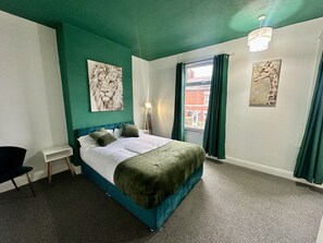 4 chambres, accès à Internet, literie fournie