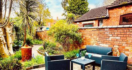 Broomfield Place Coventry 4 Double Bedroom Property