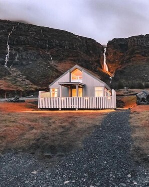 Exterior - Old Cottages (Reynivellir)