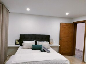 4 Schlafzimmer, WLAN, Bettwäsche