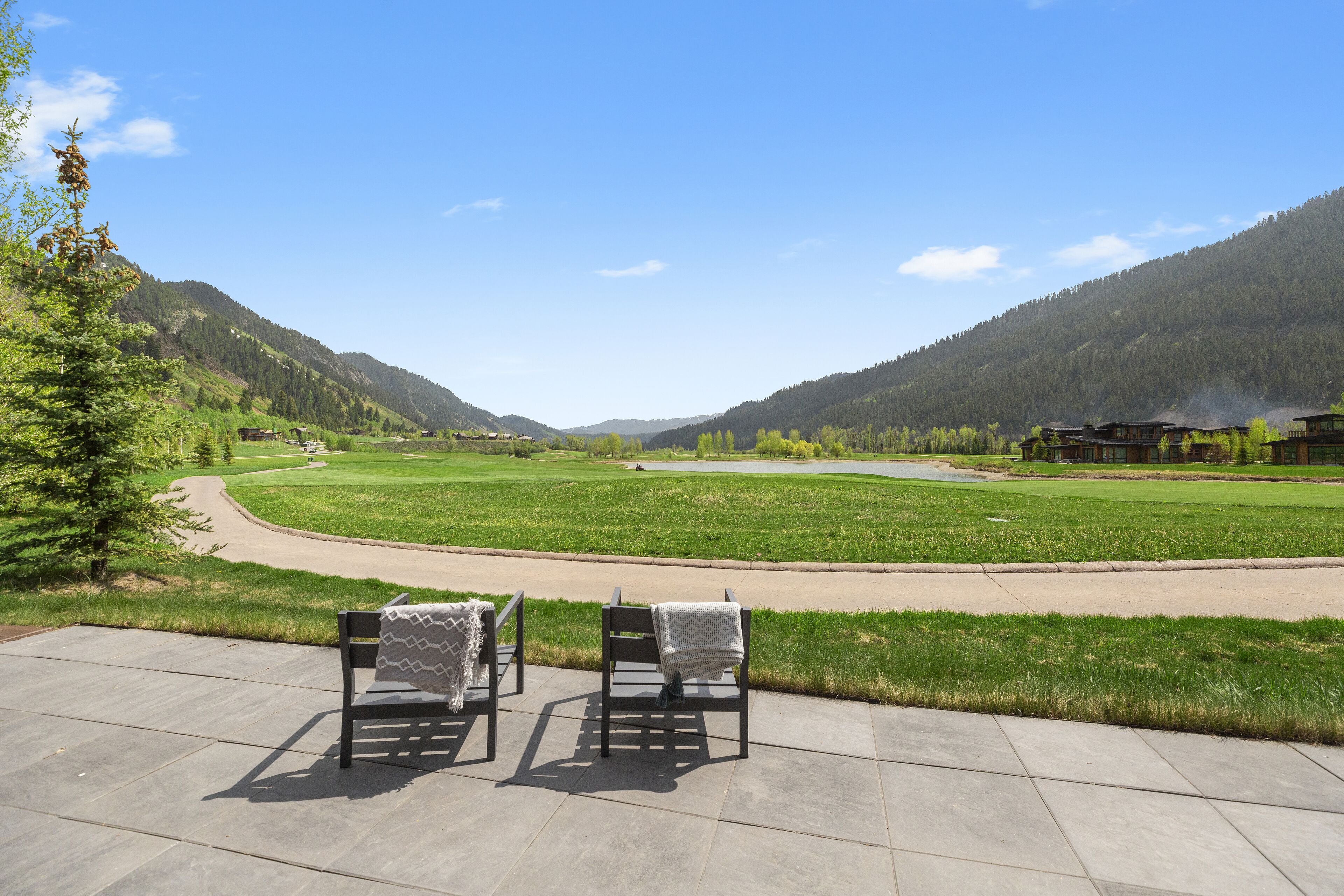 Fairway 11- 4 Bedroom Lodge with Club Ammenities