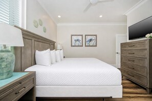 3 bedrooms, iron/ironing board, free WiFi, bed sheets - West Side Cottages N - Your Gulf Shores Paradise Awaits (Gulf Shores)
