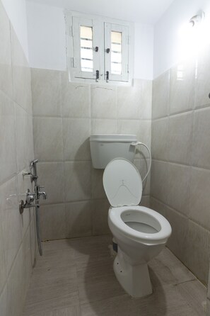 Exclusive Room | Bathroom - JnJ Homestay (Chikkamagaluru)