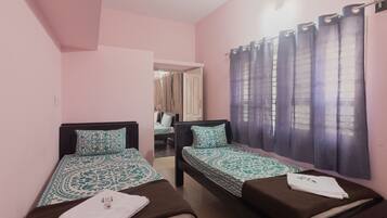 Comfort Room | Free WiFi