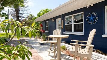 Condo, 2 Bedrooms | Exterior