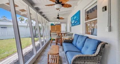 Seaduction Ami B 2 Bedroom Condo by RedAwning